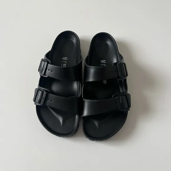 Men’s NWT birkenstock Arizona Eva black sandals slides