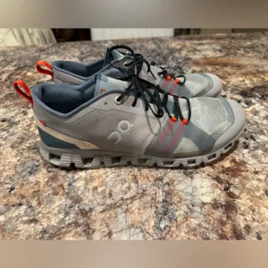 Men’s On Cloud X Swift Alloy Red athletic shoes