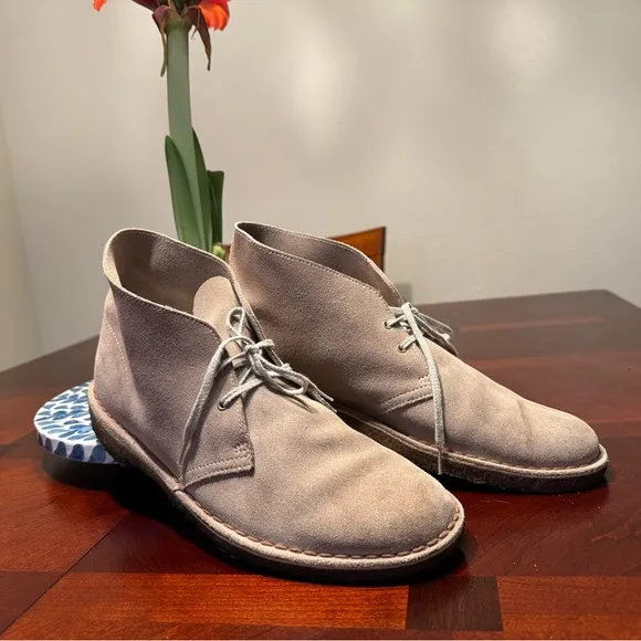 Men's Tan Suede Desert Boots