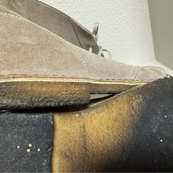 Men's Tan Suede Desert Boots