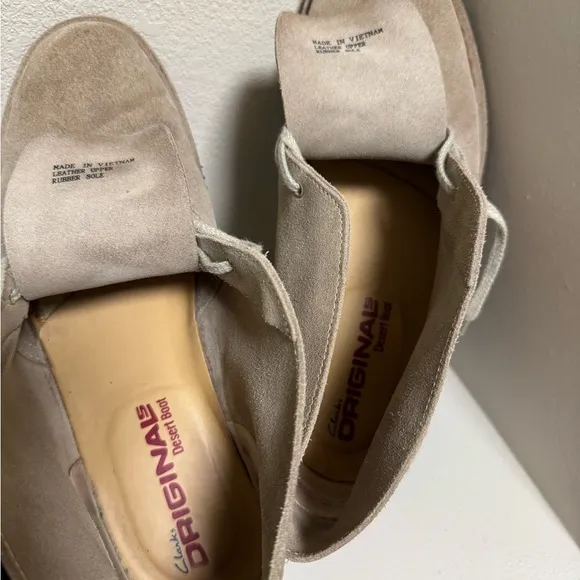 Men's Tan Suede Desert Boots