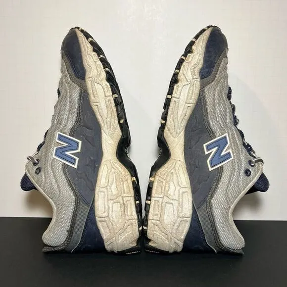 Mens Vintage 90s NEW BALANCE 602 Gray Athletic Shoes / Size 8