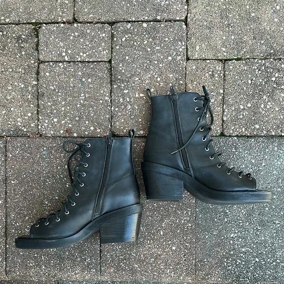 Meriwidow Corset Lace Up Open Toe Bootie Boots