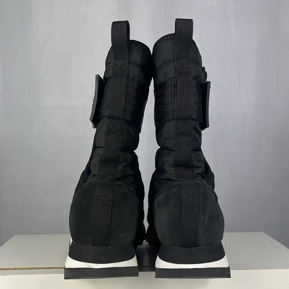 MERRELL Alpine Tall Strap Polar Waterproof Boots in Black.