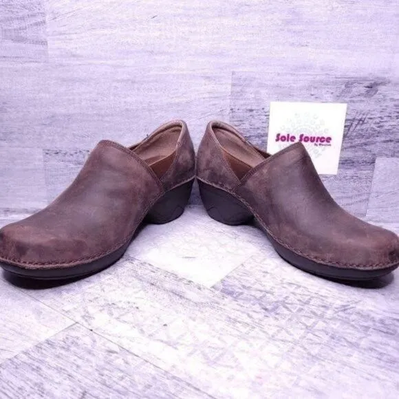 Merrell Emma Slip on Leather Wedge Loafer Clog Brunette Brown Women's sz 8.5