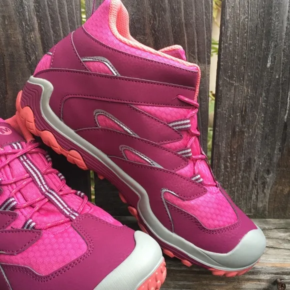 Merrell girls hiking boots Chameleon waterproof