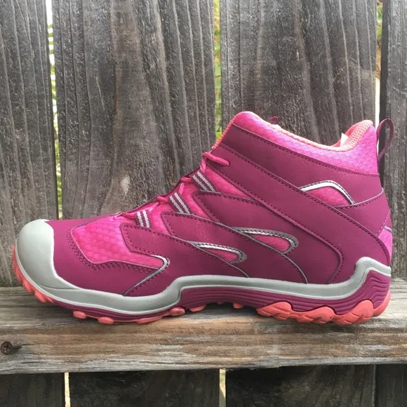 Merrell girls hiking boots Chameleon waterproof