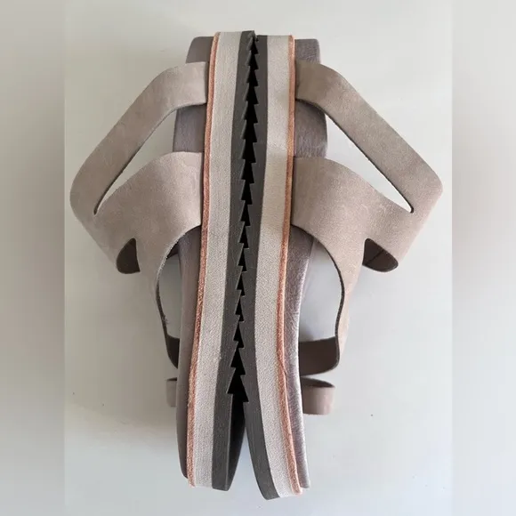 Merrell Moon Sandals