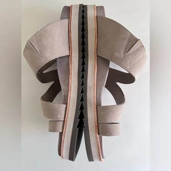 Merrell Moon Sandals