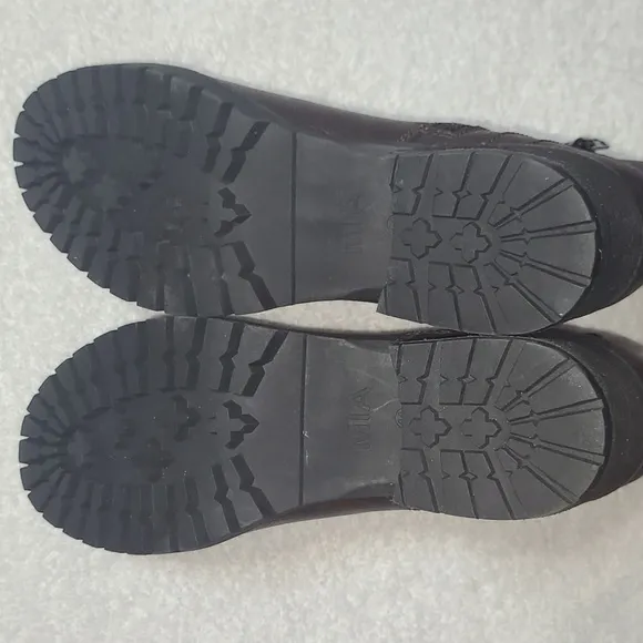 MIA Beatrisa Ankle Boots Size 11