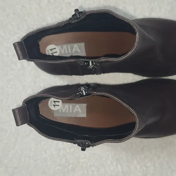 MIA Beatrisa Ankle Boots Size 11