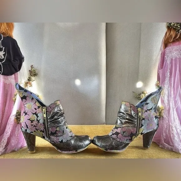 Miaows|| Irregular Choice Ankle Boots Sz EU 40 (9.5)