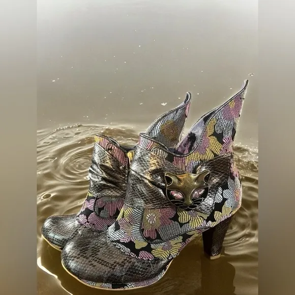 Miaows|| Irregular Choice Ankle Boots Sz EU 40 (9.5)