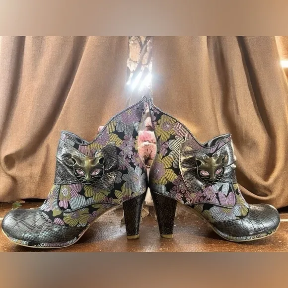 Miaows|| Irregular Choice Ankle Boots Sz EU 40 (9.5)