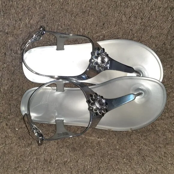 MICHAEL KORS-Miley-Silver Jelly Sandals-Large Crystal Charm-Sz 10-NWOB
