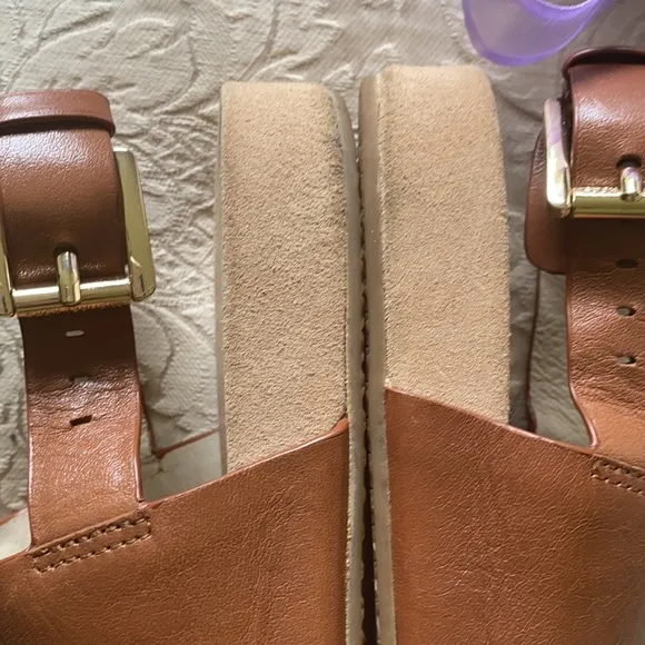 Michael Kors tan “bling” sandals size 6