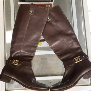 Michael Kors woman’s boots