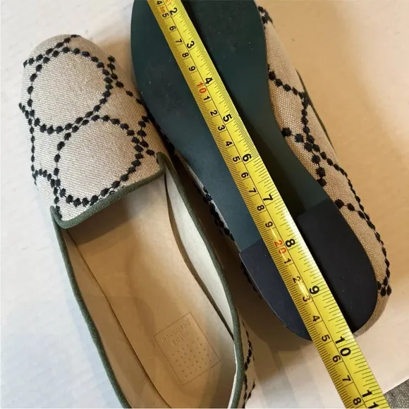 Mina Perhonen 39/24.5/US 7.5 Tambourine Aurinko Slip-on Shoes Natural Green 💖