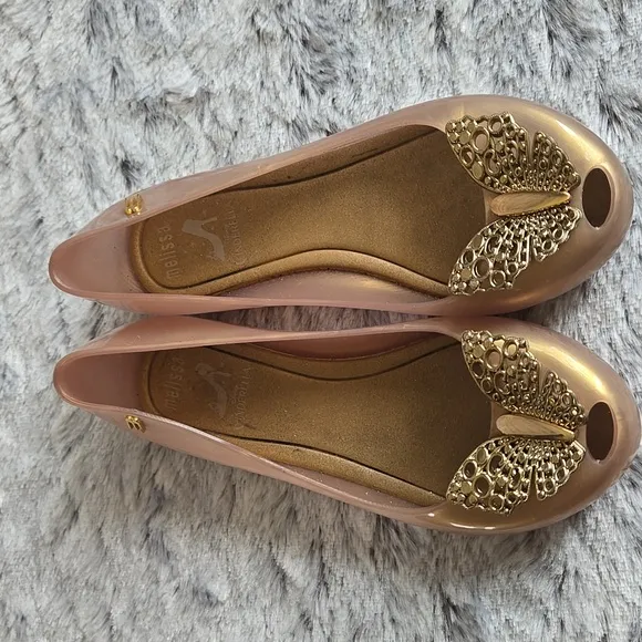 Mini Melissa Gold Disney Cinderella Shoes, Girls 1, Great Condition