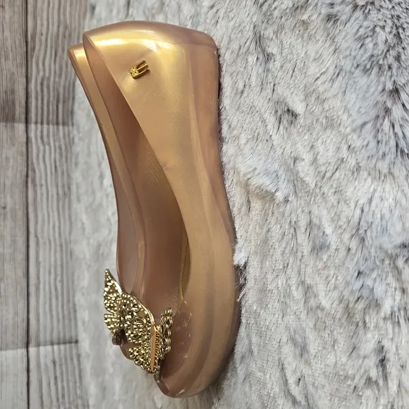 Mini Melissa Gold Disney Cinderella Shoes, Girls 1, Great Condition