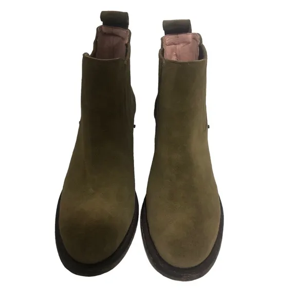 Miss Macie It’s A Wrap versatile suede boots. Sz 7M. New