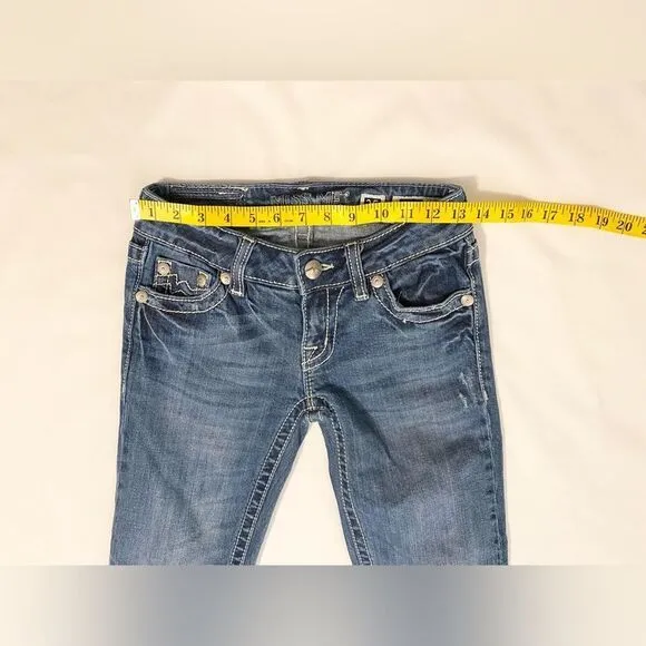 Miss Me “Sunny” jeans bootcut size 25 (2 or 3 ) Skinny