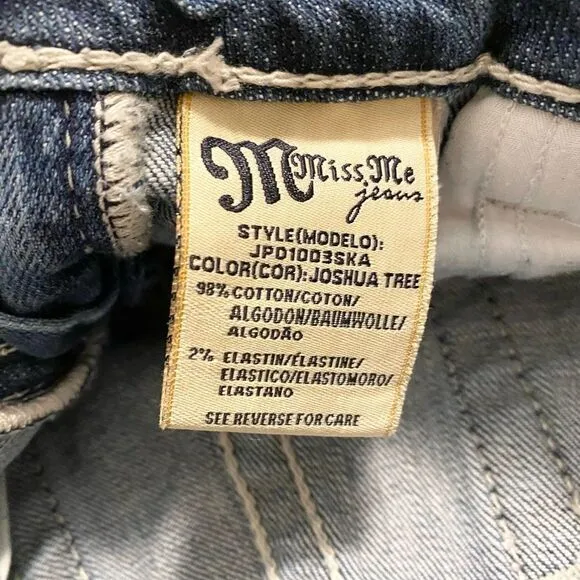 Miss Me “Sunny” jeans bootcut size 25 (2 or 3 ) Skinny