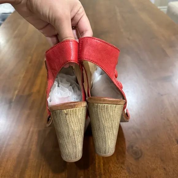 Miz Mooz Bella Leather Peep-Toe Heeled Sandals Size EU 42