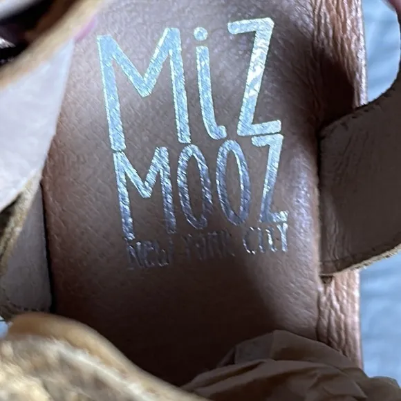 Miz Mooz Fifi Ankle Strap Sandals Size 38 Wide