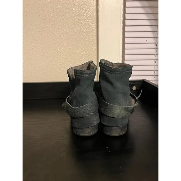 Miz Mooz New York Seymour Blue leather Ankle Boots Size 39 US 8.5