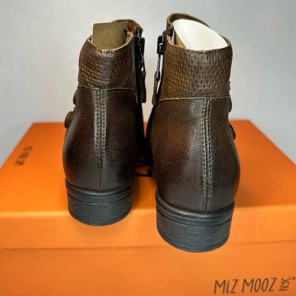 Miz Mooz Sallie Hazelnut casual classic comfy outdoorsy stylish chic fall