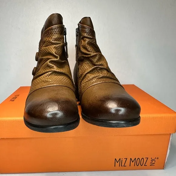 Miz Mooz Sallie Hazelnut casual classic comfy outdoorsy stylish chic fall