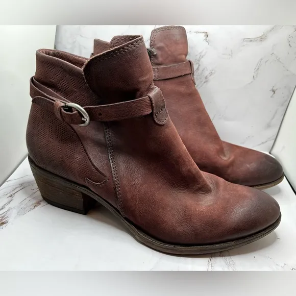 Miz Mooz Stamped Tooled Leather Maroon Ankle Boots Size 41