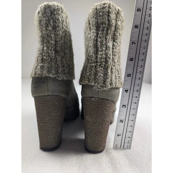 Muk Luks Boots Women's Sweater Cuff Top Brown Heel Shoe Size 9 Fall Cozy Casual