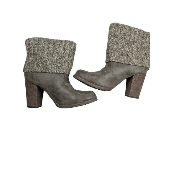 Muk Luks Boots Women's Sweater Cuff Top Brown Heel Shoe Size 9 Fall Cozy Casual