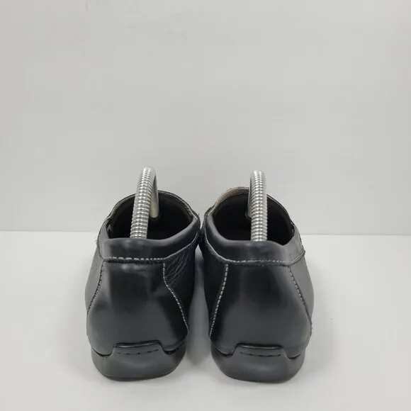 Munro American Women's Black Leather Slip On Loafers M555081 US Size 7.5M