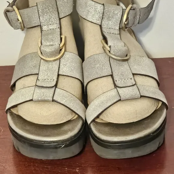 Naked Feet Nadar  leather sandals Size 8M