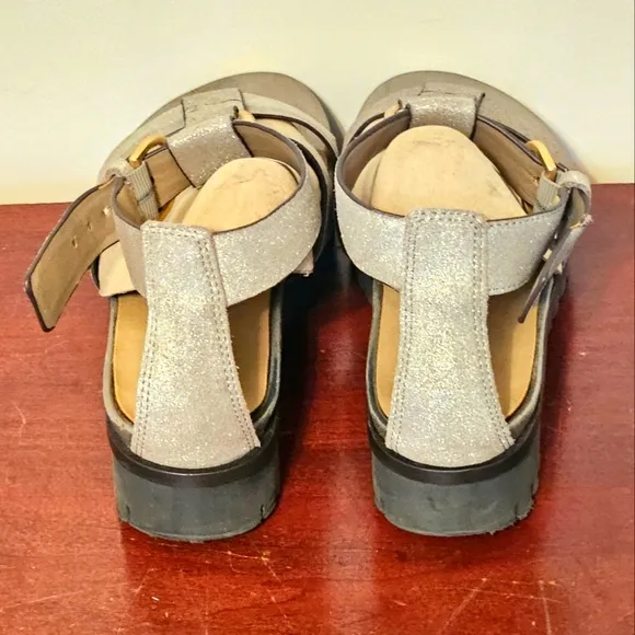 Naked Feet Nadar  leather sandals Size 8M