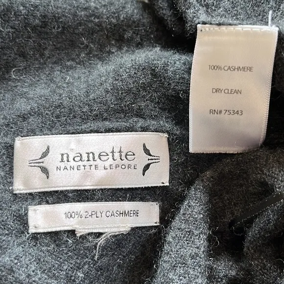 NANETTE Lepore 2-ply Cashmere Poncho Cape Cowlneck Shortsleeve Charcoal Gray M/L