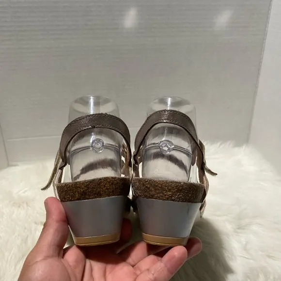 Naot Canada Sandals
