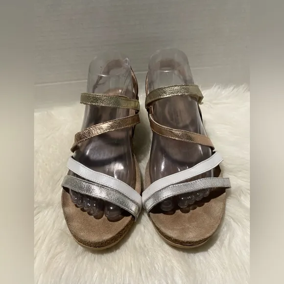 Naot Canada Sandals
