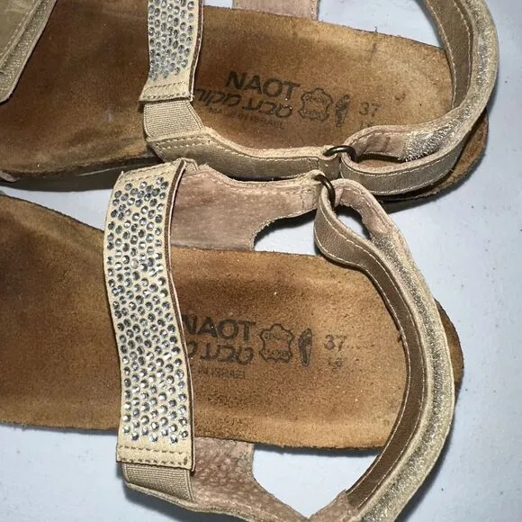 Naot Women’s Lisa Rhinestone Sandals Size 37