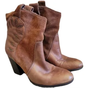 Naturalizer Brown Leather &amp; Suade Cowgirl Boots w/ Copper Details 6.5