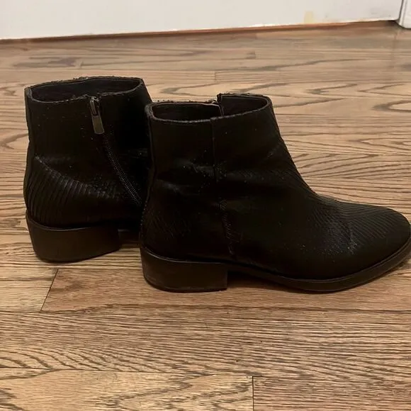 Neslihan Canpolat boot’s brown leather size 7.