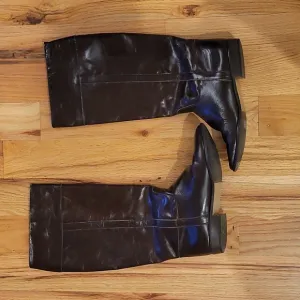 NEVER WORN CHARLES DAVID TALL LEATHER BOOTS