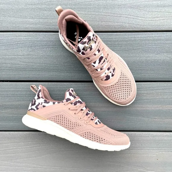 New APL Techloom Tracer Almond/Leopard Athletic Shoes 8.5