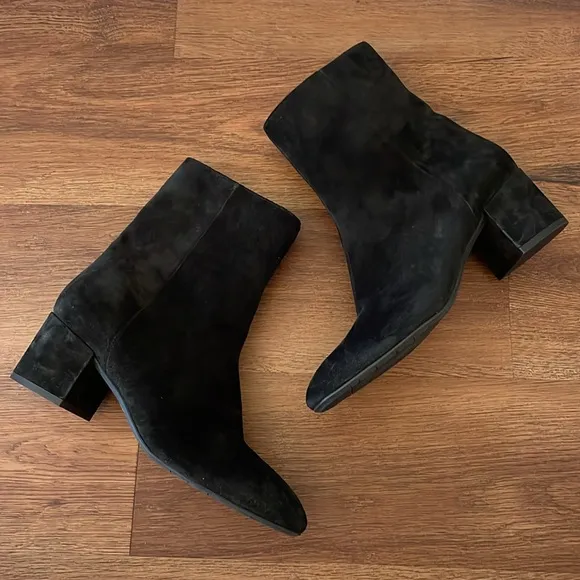 New Aquatalia Leonora Suede Ankle Boots