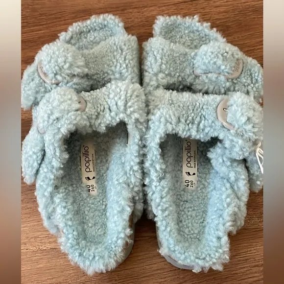 New Arizona Big Buckle Shearling Birkenstocks