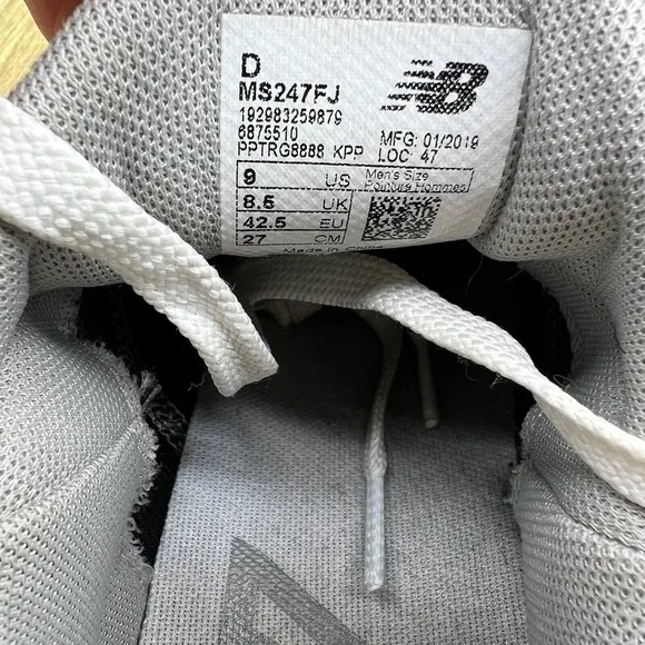 New Balance 247 Revlite Men's Size 9 Grey White Shoes Sneakers‎ Athletic MS247FJ