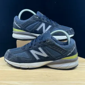 New Balance 990v5 Navy Blue Silver Athletic Sneaker GC990NV5 Size 6y/ Wmns 7.5